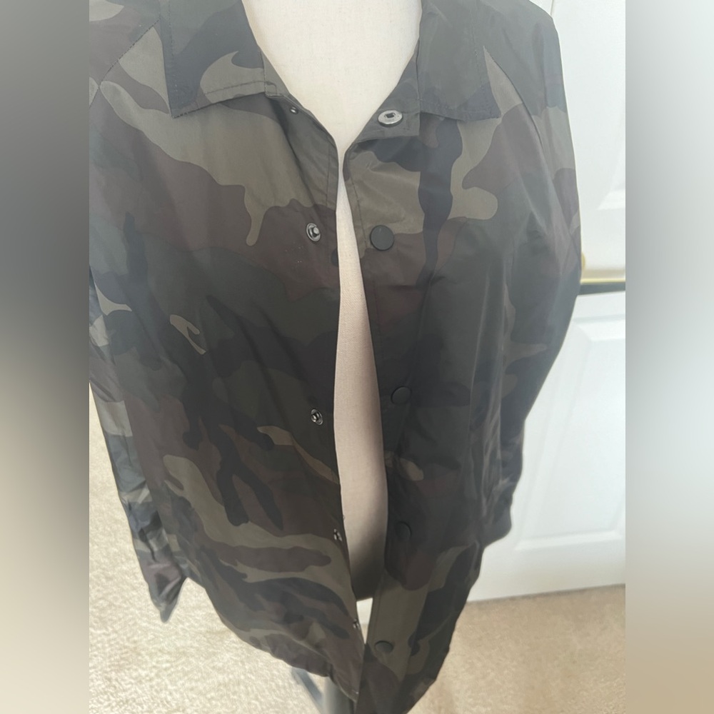 Army Fatigue Jacket - Picture 3 of 9